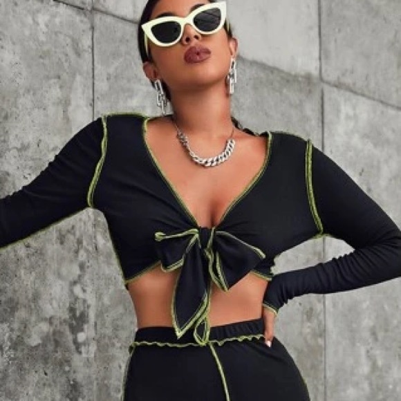 TIE FRONT CONTRAST STITCHING LONG SLEEVE - Picture 1 of 4